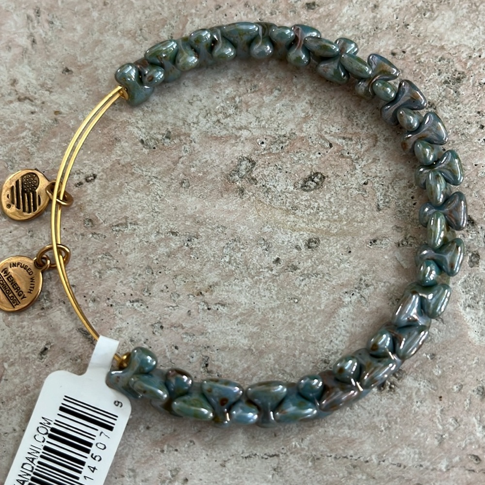 Alex & Ani Boulder, Robin Blue, Rafaelian Gold Expandable Bracelet - NWT
